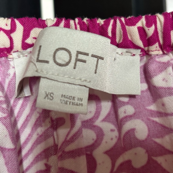 💗 Loft XS Pink Floral Short Sleeve Top Elastic Arms/Neck Cotton Spring💗 - Picture 3 of 12